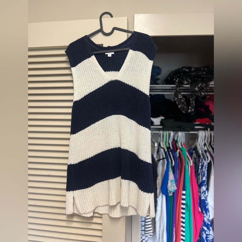 J. Jill Navy & Cream Knit Sleeveless Sweater - Size L Classic, Coastal & Comfy